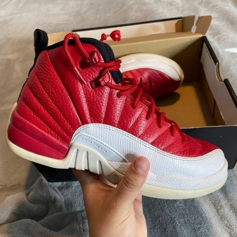 Air Jordan 12 'Gym Red' Size 5.5Y